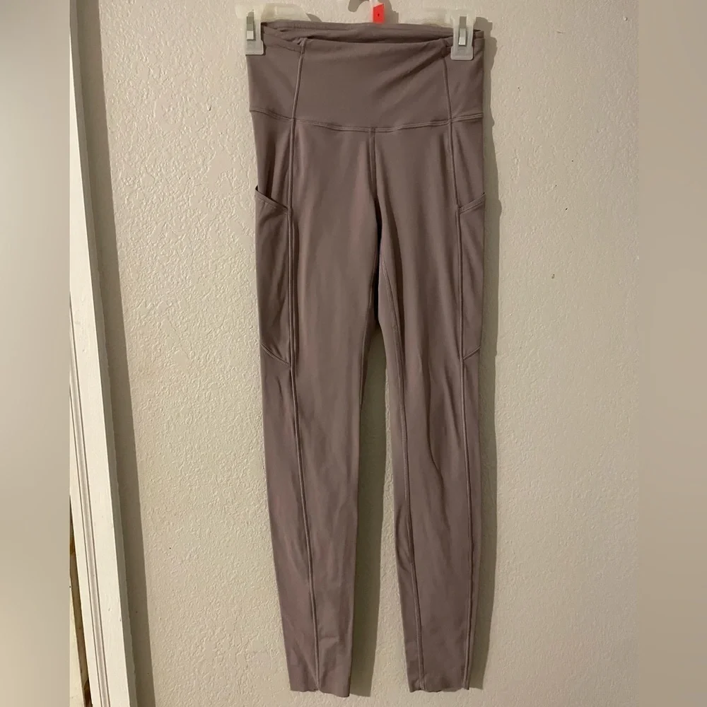 Lululemon Fast and Free High-Rise Tight 28" *Non-Reflective Brushed Nulux - Picture 4 of 6